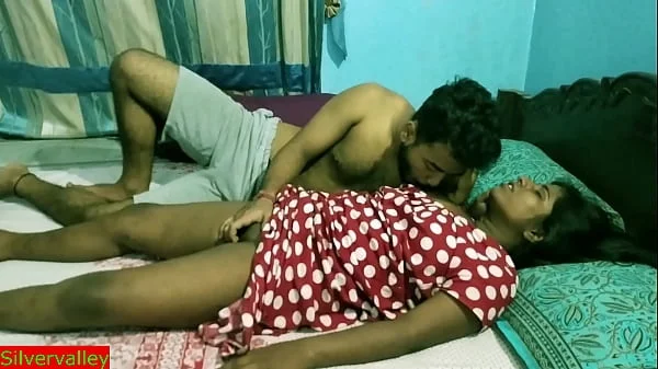 Indian teen couple viral hot sex video!! Village girl vs smart teen boy real sex